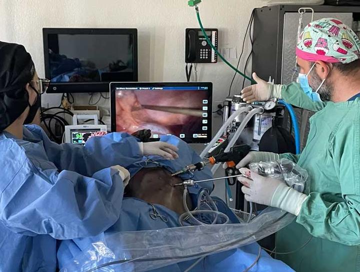 Carousel Slide 4: Advanced diagnost imaging, including endoscopy!